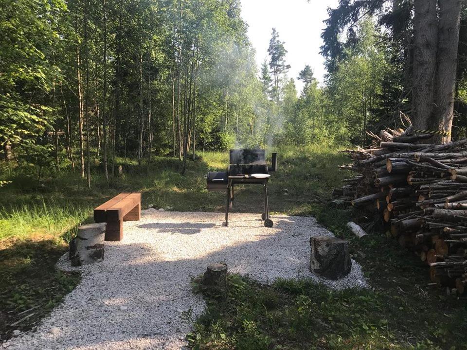 Tahkuna Forest House Kõrgessaare Buitenkant foto